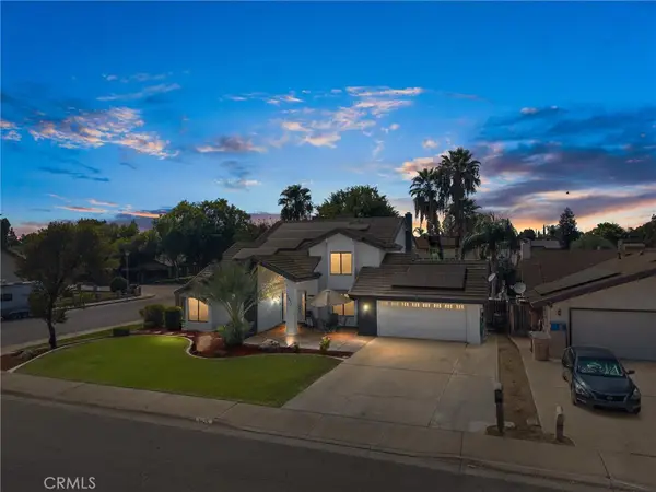 1925 Glenbarr Court, Bakersfield, CA 93309