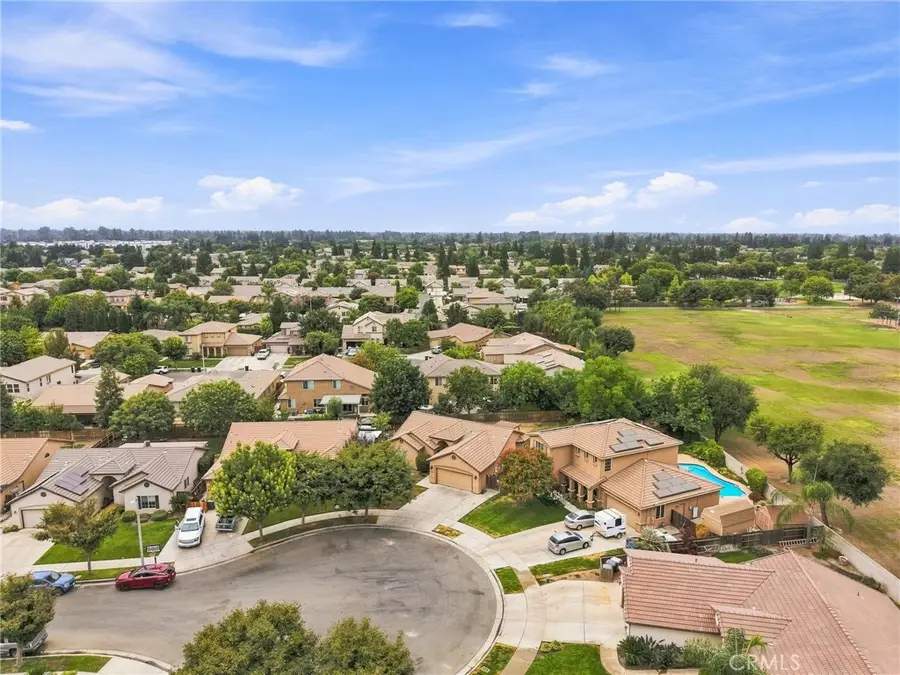 4225 W Ceres Court, Visalia, CA 93291 - #2