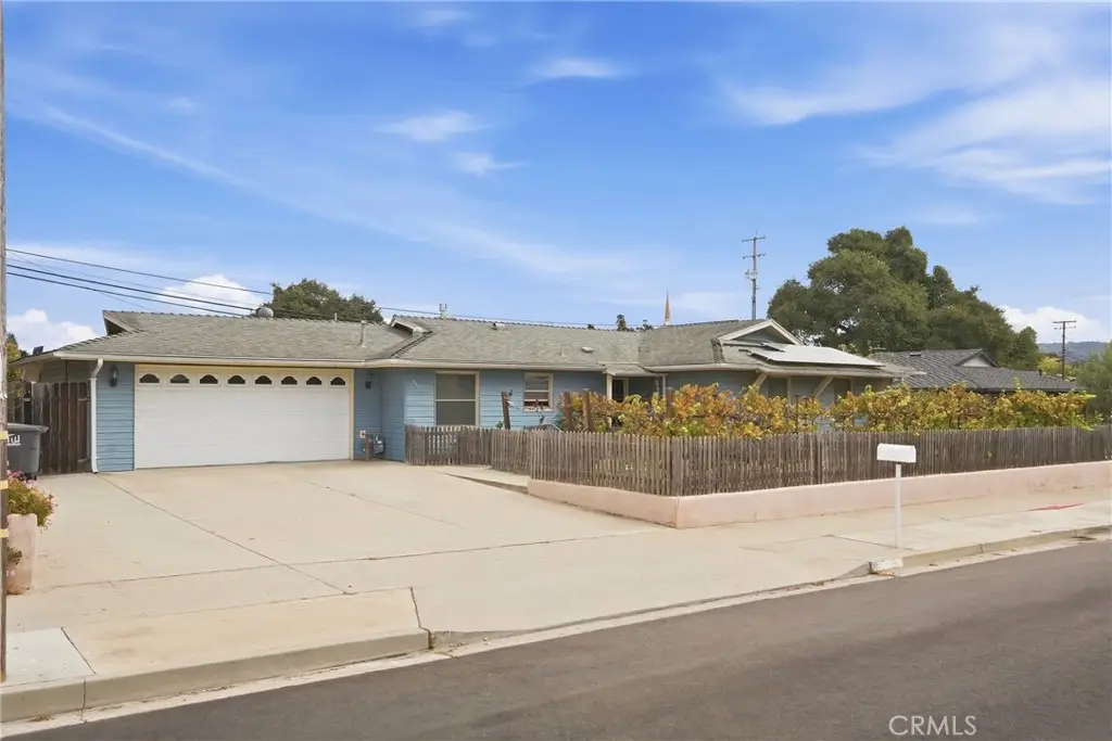 4582 Via Santa Maria, Santa Maria, CA 93455 - #1