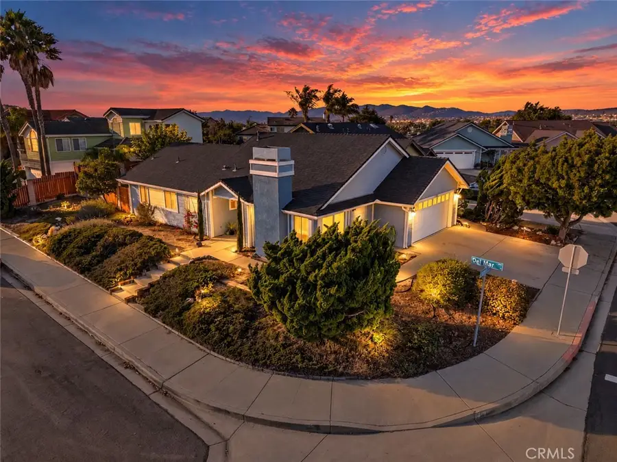 1240 Capitola St, Grover Beach, CA 93433 - #2