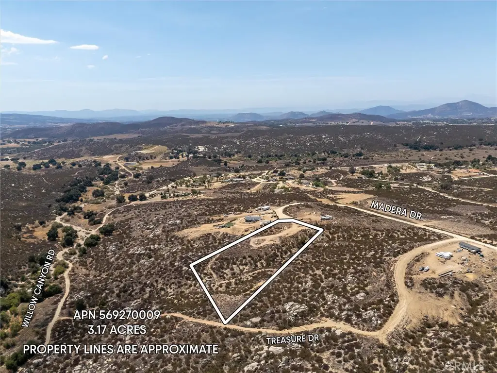 35905 Madera Dr, Hemet, CA 92544 - #1