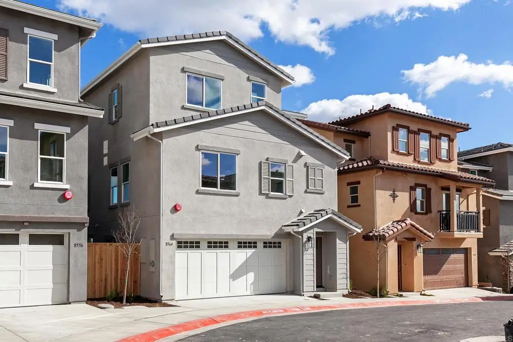 8564 Vista Azul Pl, Lemon Grove, CA 91945 - Image #1