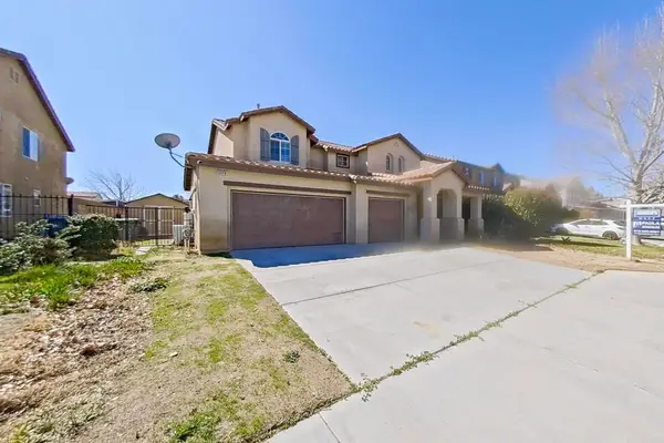 6048 Oak Fence Lane, Lancaster, CA 93536