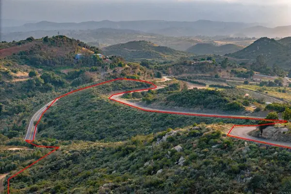 6 Harris Trail, Fallbrook, CA 92028