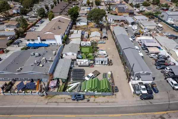 8922 8932 Troy St, Spring Valley, CA 91977