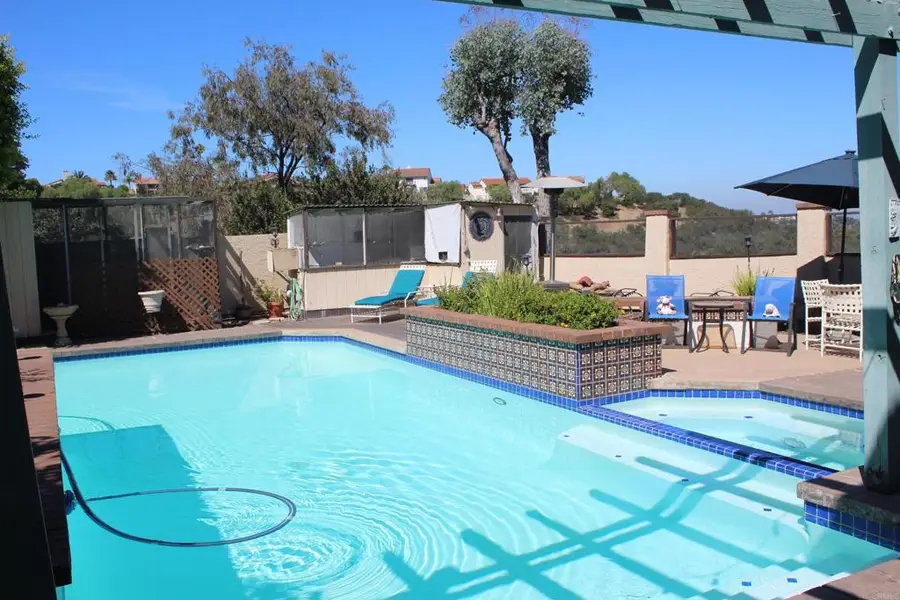 1349 Ridgeview Way, Bonita, CA 91902 - #2