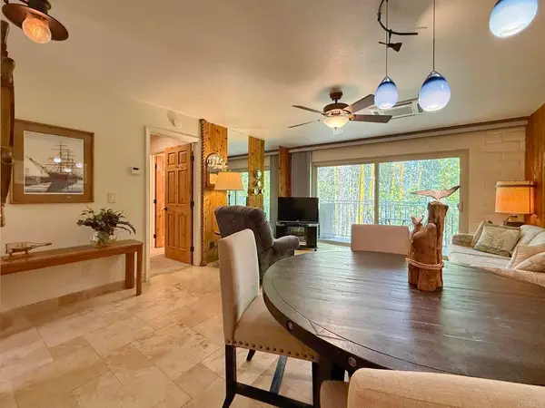 941 D Avenue, Coronado, CA 92118