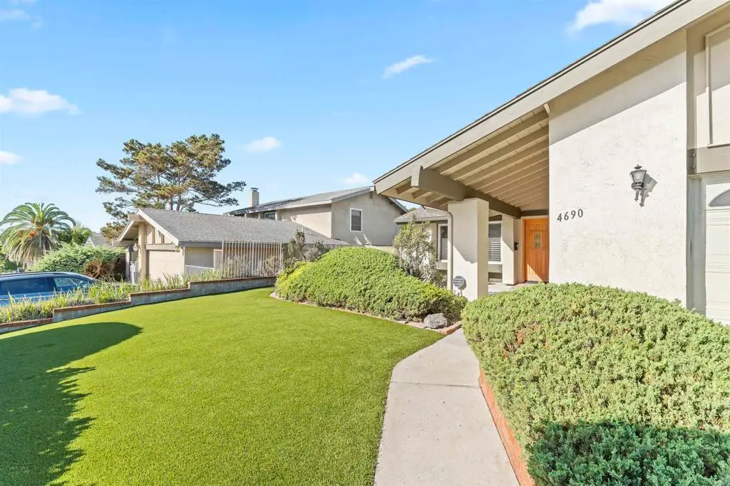 4690 Lisann St, San Diego, CA 92117 - Image #1