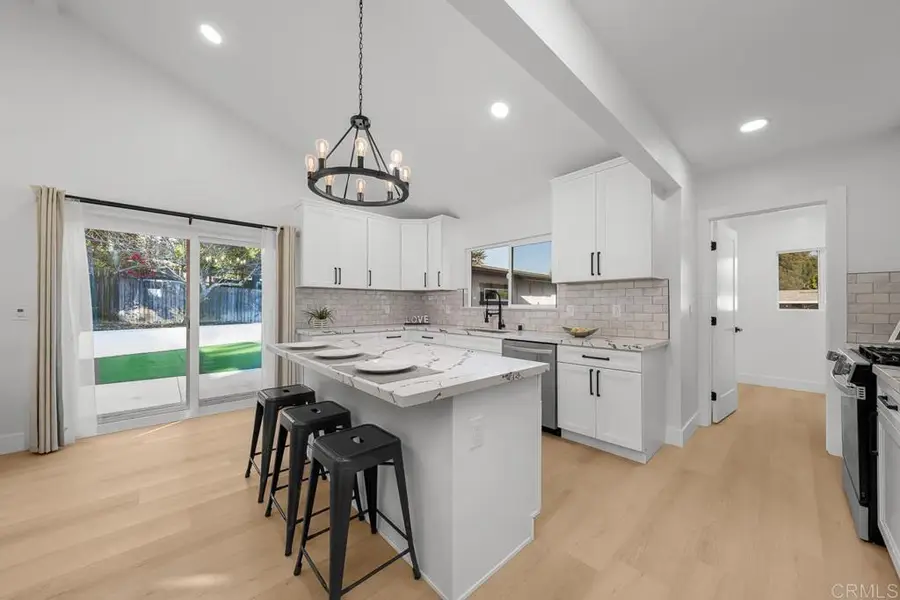 7118 Stanford Ave., La Mesa, CA 91942 - Image #2