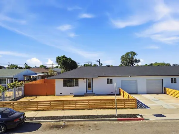 702 4 Oaklawn Avenue, Chula Vista, CA 91910