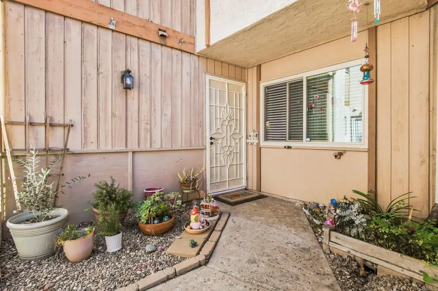 3015 Plaza Leonardo, Bonita, CA 91902 - #3