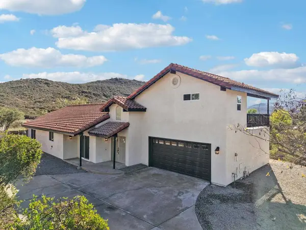 24485 Del Amo Road, Ramona, CA 92065