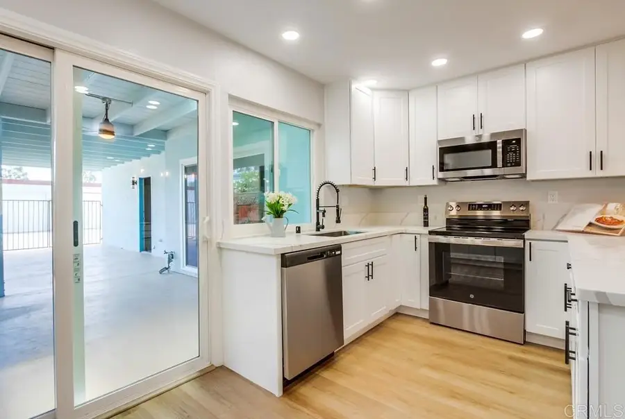 3839 Vista Campana S #6, Oceanside, CA 92057 - #2