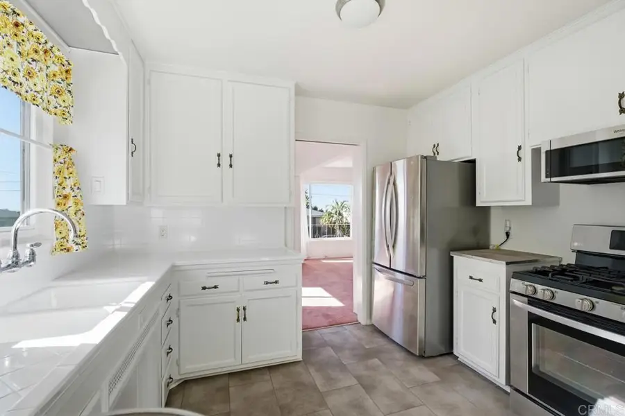 4315 W Overlook, San Diego, CA 92115 - Image #3