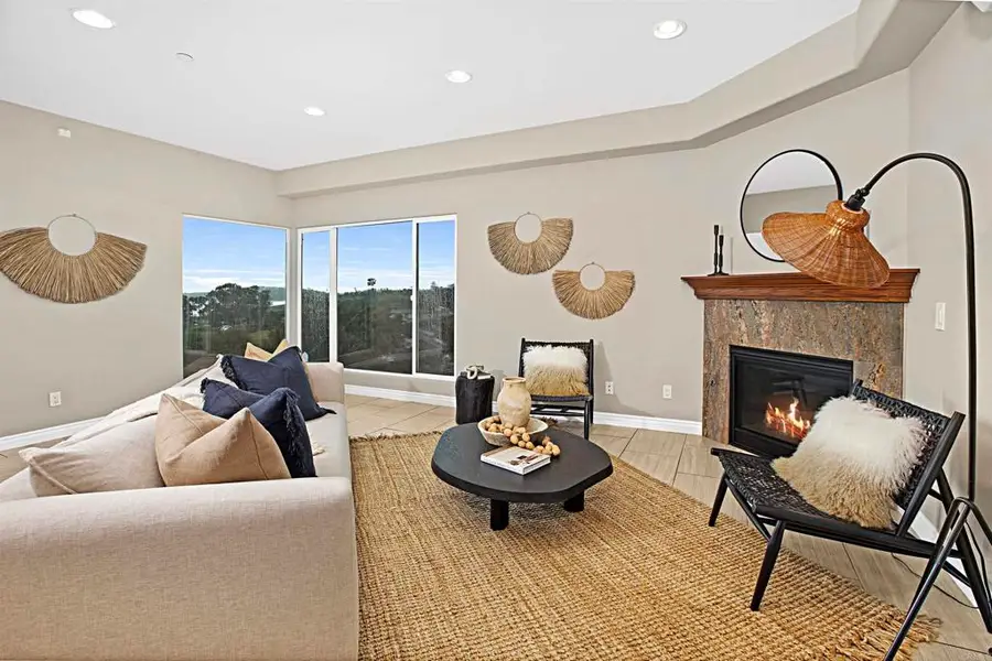 363 Maria Avenue, Spring Valley, CA 91977 - Image #3