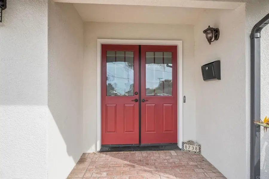 8738 Lake Athabaska Way, San Diego, CA 92119 - #3