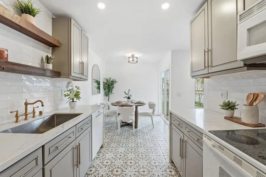 1420 Hilltop Drive #403, Chula Vista, CA 91911 - #2