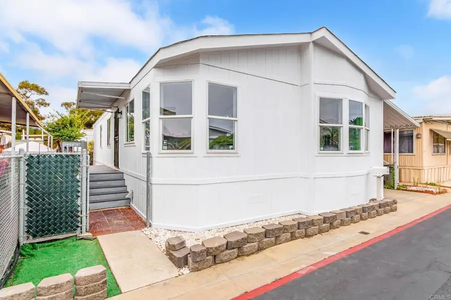 35 Parkwood Lane, Oceanside, CA 92054 - #2
