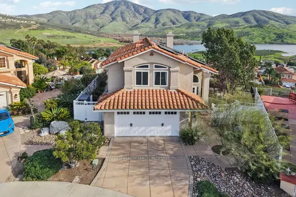 9863 Avenida Colino, Spring Valley, CA 91977