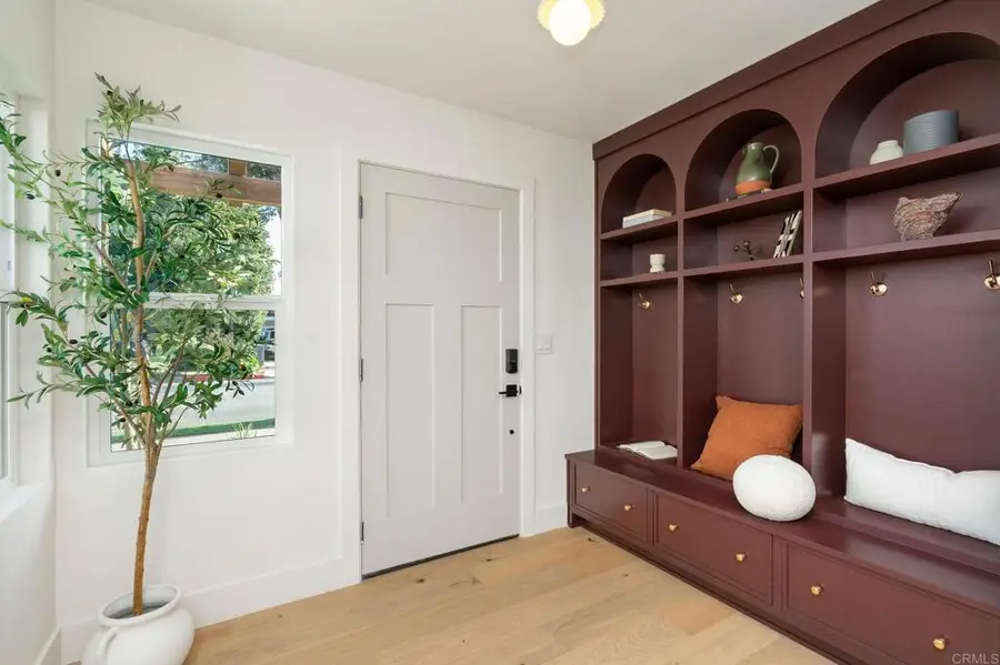 1715 Cedar St, Santa Monica, CA 90405 - Image #2