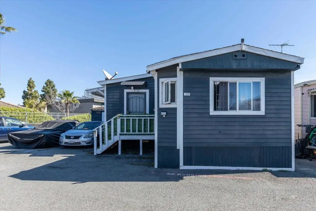 999 E Division St #B27, National City, CA 91950 - #1