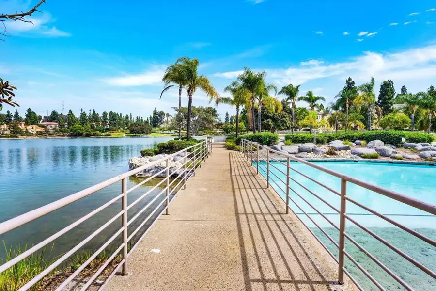 2083 Lakeridge Circle #104, Chula Vista, CA 91913 - #2