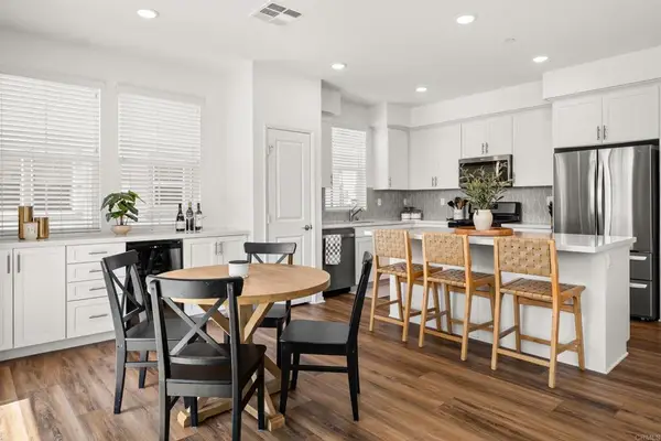 2328 Stardust, Escondido, CA 92025