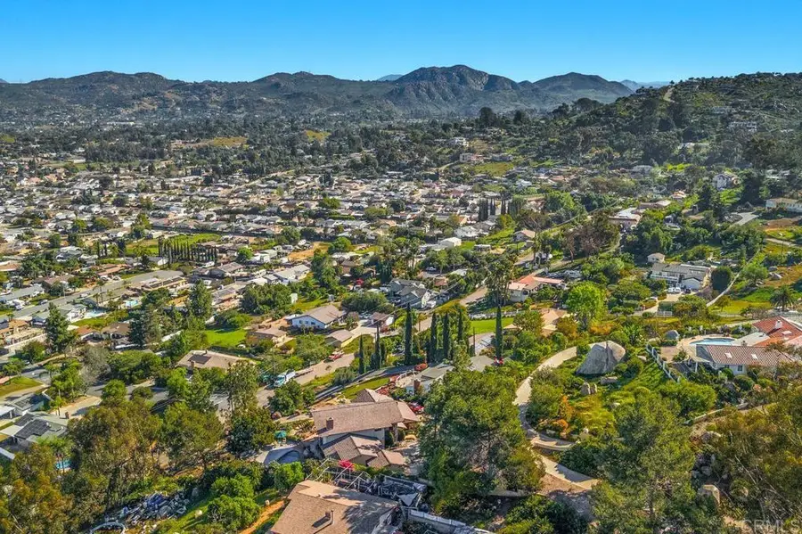 1605 Vista Del Valle, El Cajon, CA 92019 - #3