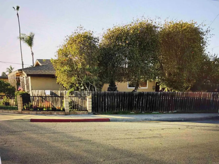 1380 Fern Avenue, Imperial Beach, CA 91932 - #3