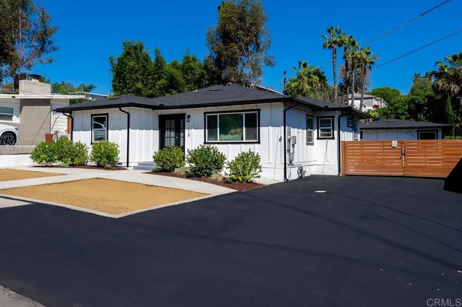 7118 Stanford Ave., La Mesa, CA 91942 - #2