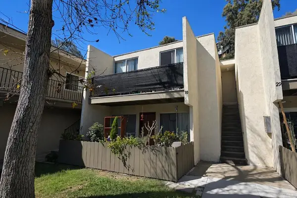 2850 Reynard Way #30, San Diego, CA 92103