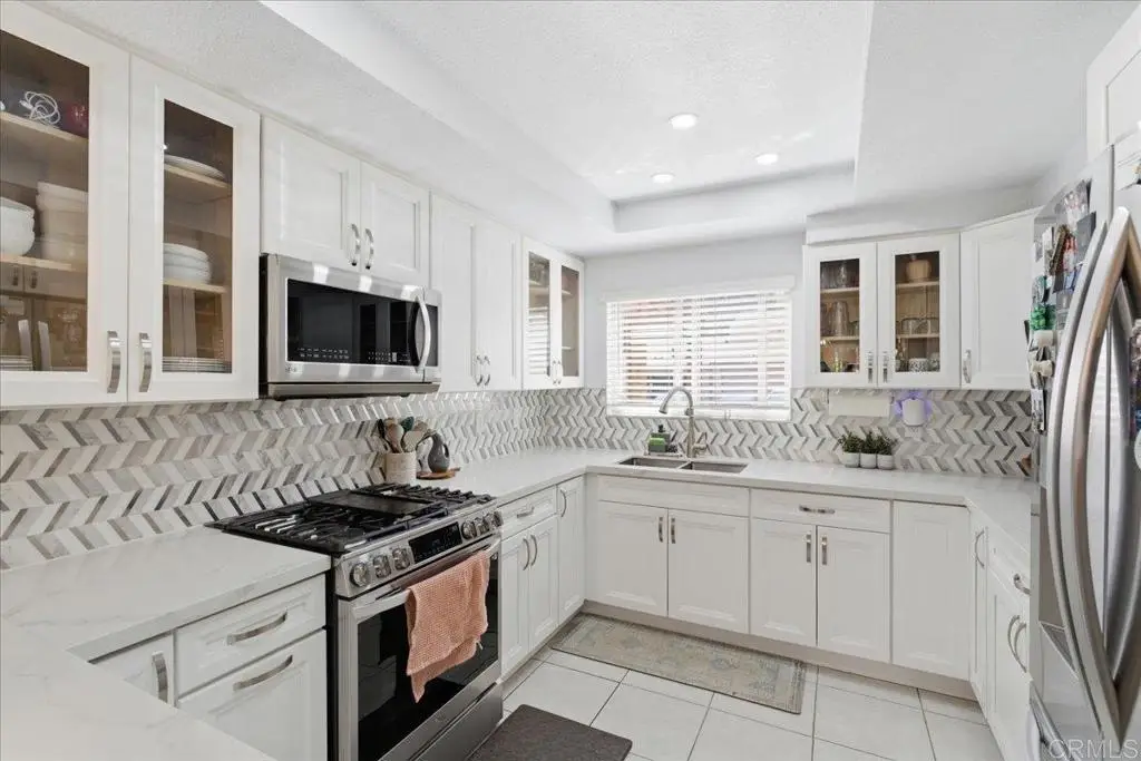 3024 Plaza Alonzo, Bonita, CA 91902 - #1