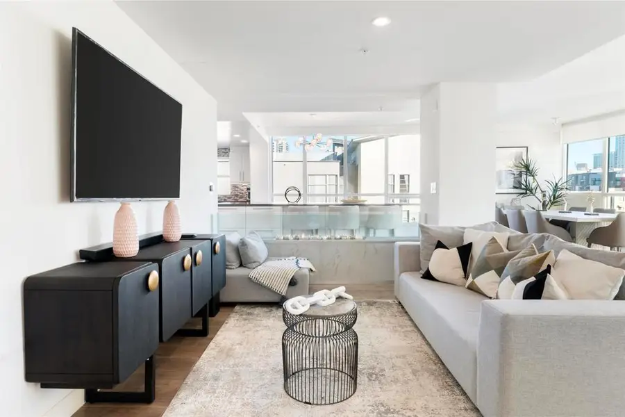 510 1st Ave #402, San Diego, CA 92101 - #2