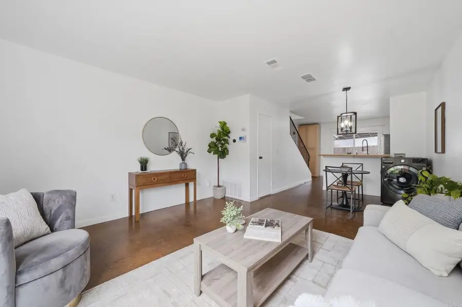 10102 Peaceful Court, Santee, CA 92071 - #2