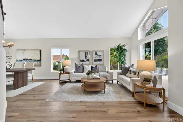 14305 El Vestido Street, San Diego, CA 92129