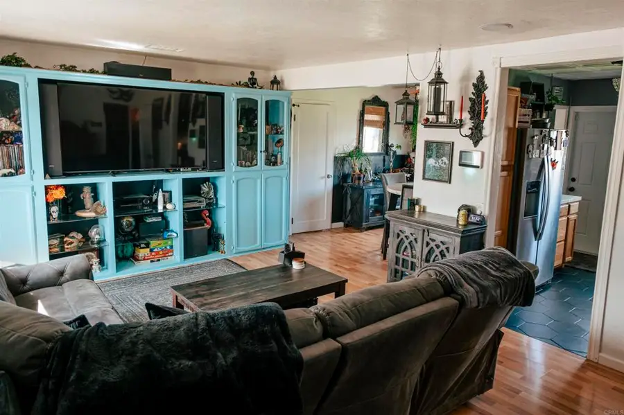 638 Patricia Ln, El Cajon, CA 92020 - #2