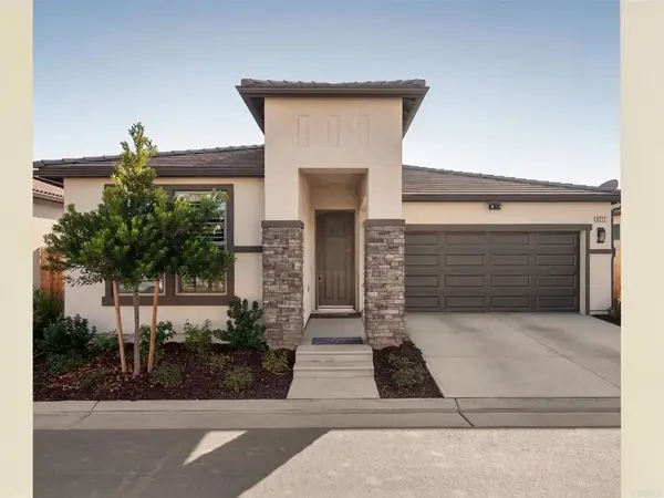 6217 E Mia Drive, Clovis, CA 93727