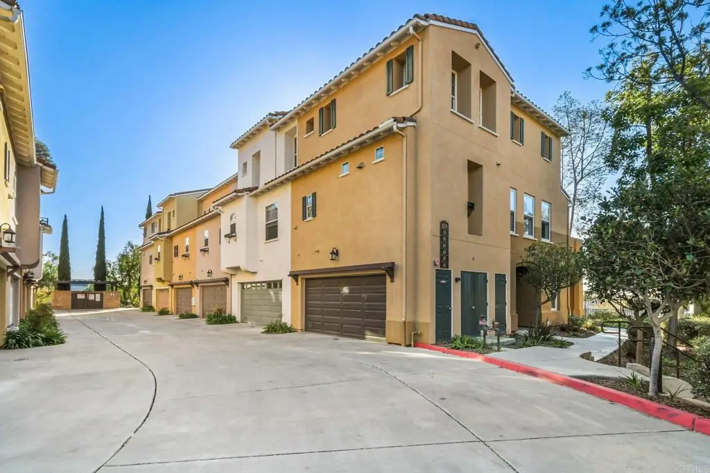 2228 Huntington Point Rd #51, Chula Vista, CA 91914 - #1