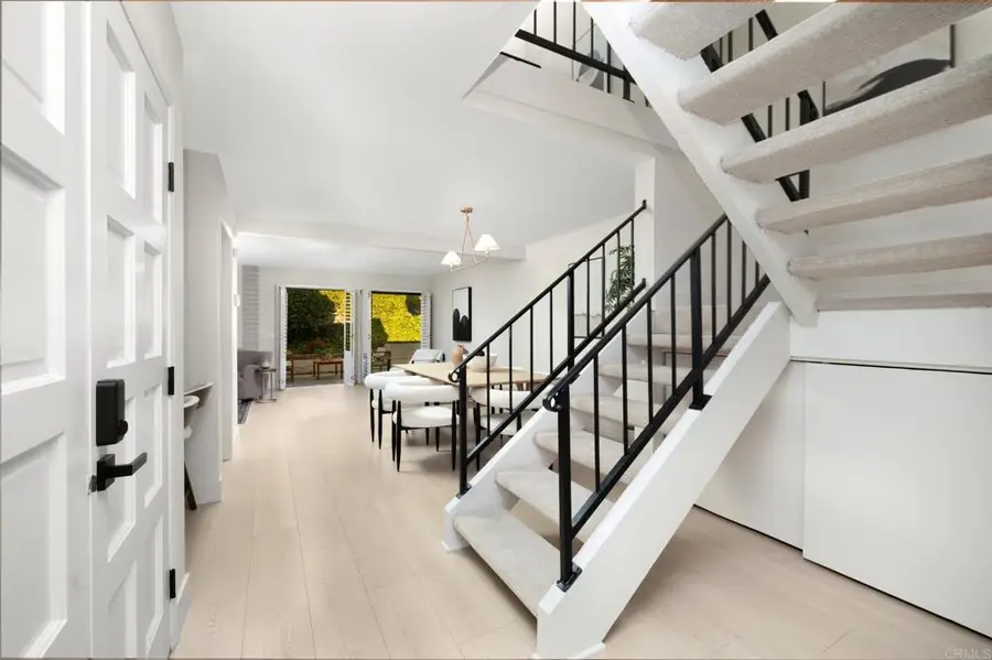 22 Seaview Dr S, Rolling Hills Estates, CA 90274 - #3