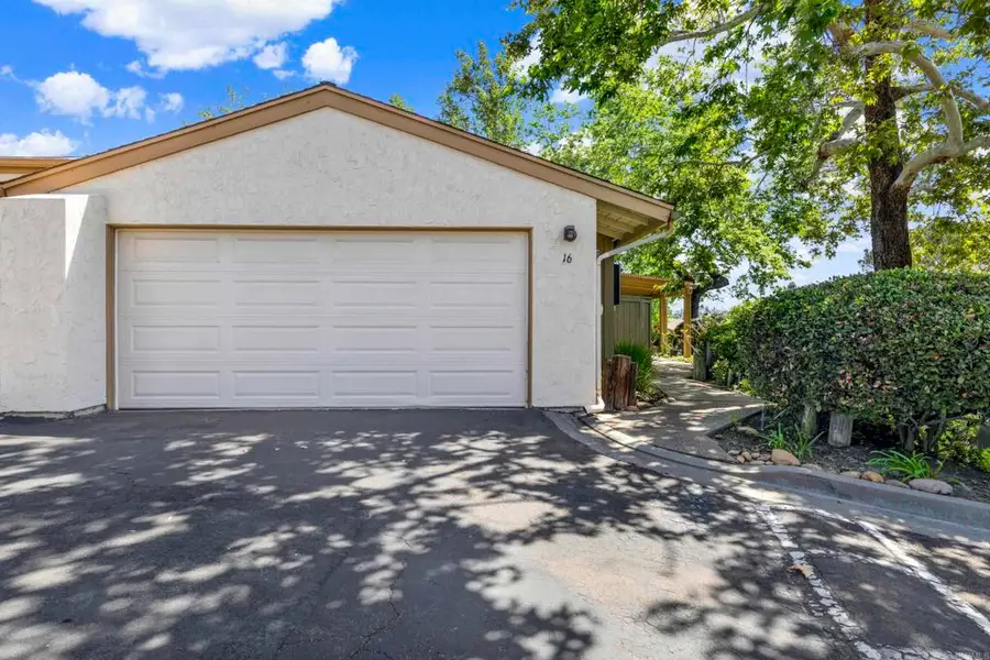 6050 Henderson Drive #16, La Mesa, CA 91942 - #3