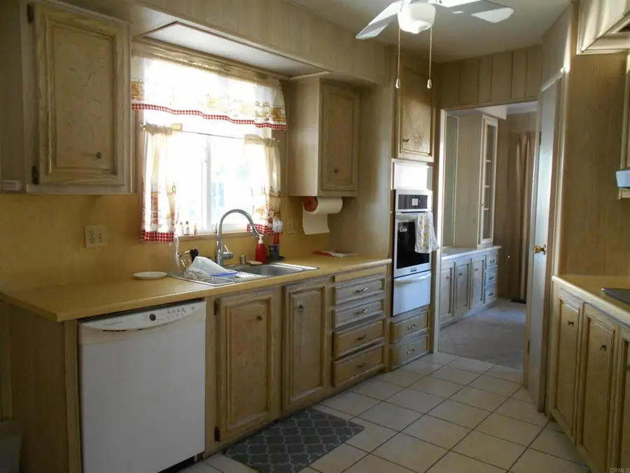 Bayview Hts Dr. #88, San Diego, CA 92105 - #2