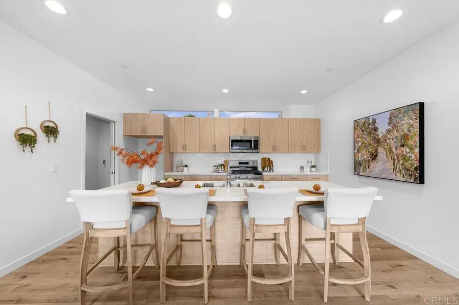 2250 Calle Chanate, San Diego, CA 92139 - #3