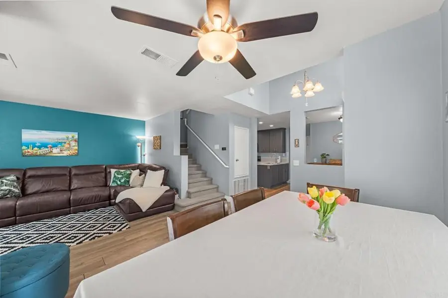 338 Ferrara Way, Vista, CA 92083 - #3