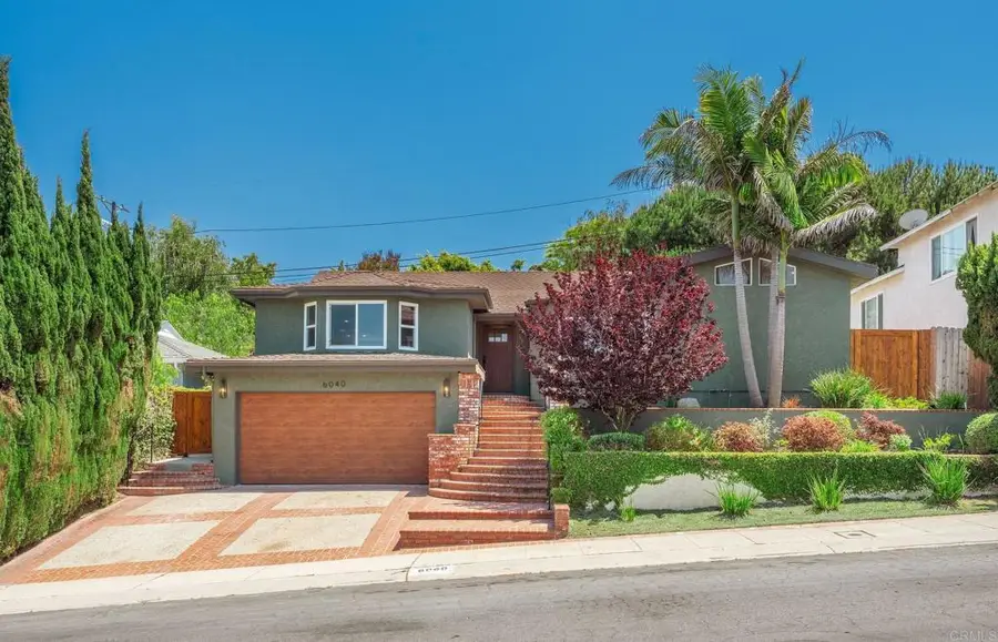6040 W 76th St, Los Angeles, CA 90045 - #2