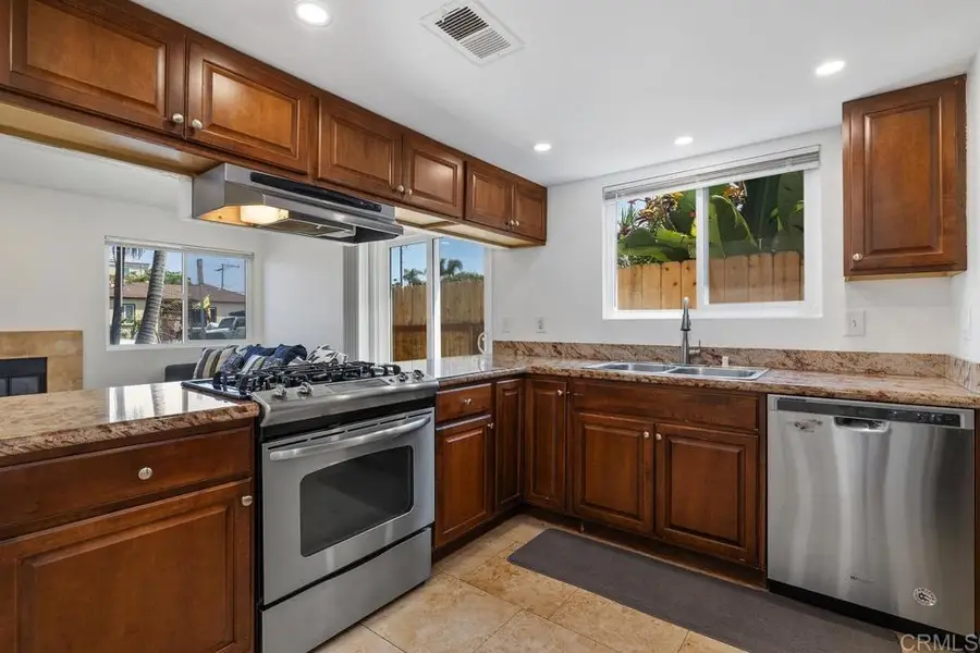 277 Elm Avenue #B, Imperial Beach, CA 91932 - #3