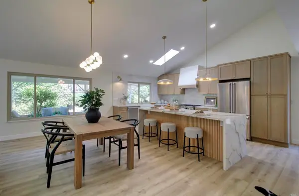 17523 Plaza Marlena, San Diego, CA 92128