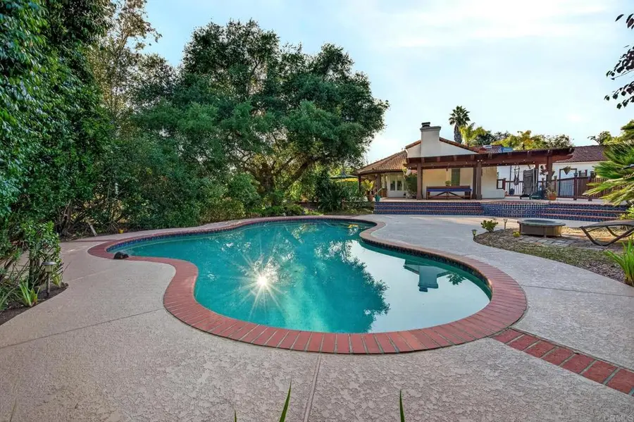 28301 Crooked Oak Lane, Escondido, CA 92026 - #3
