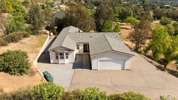 18453 Ramona View Dr, Ramona, CA 92065