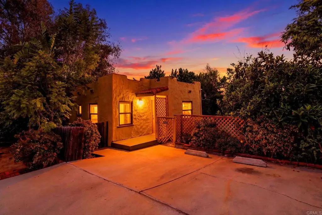 3211 Menlo, San Diego, CA 92105 - #1
