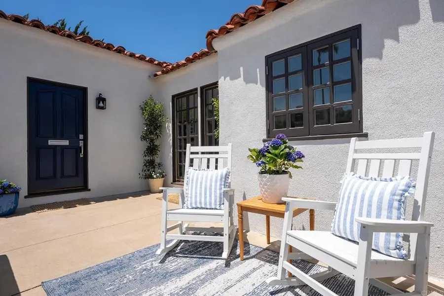3120 Curtis, San Diego, CA 92106 - #3